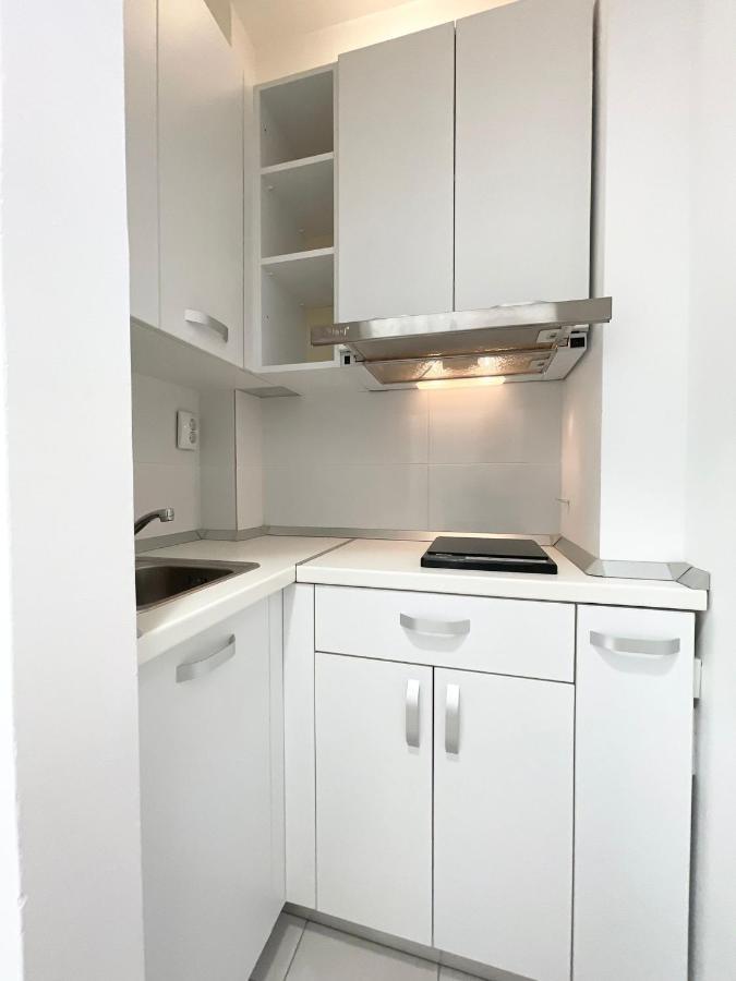 Victoriei Central Studio Apartment Букурещ Екстериор снимка